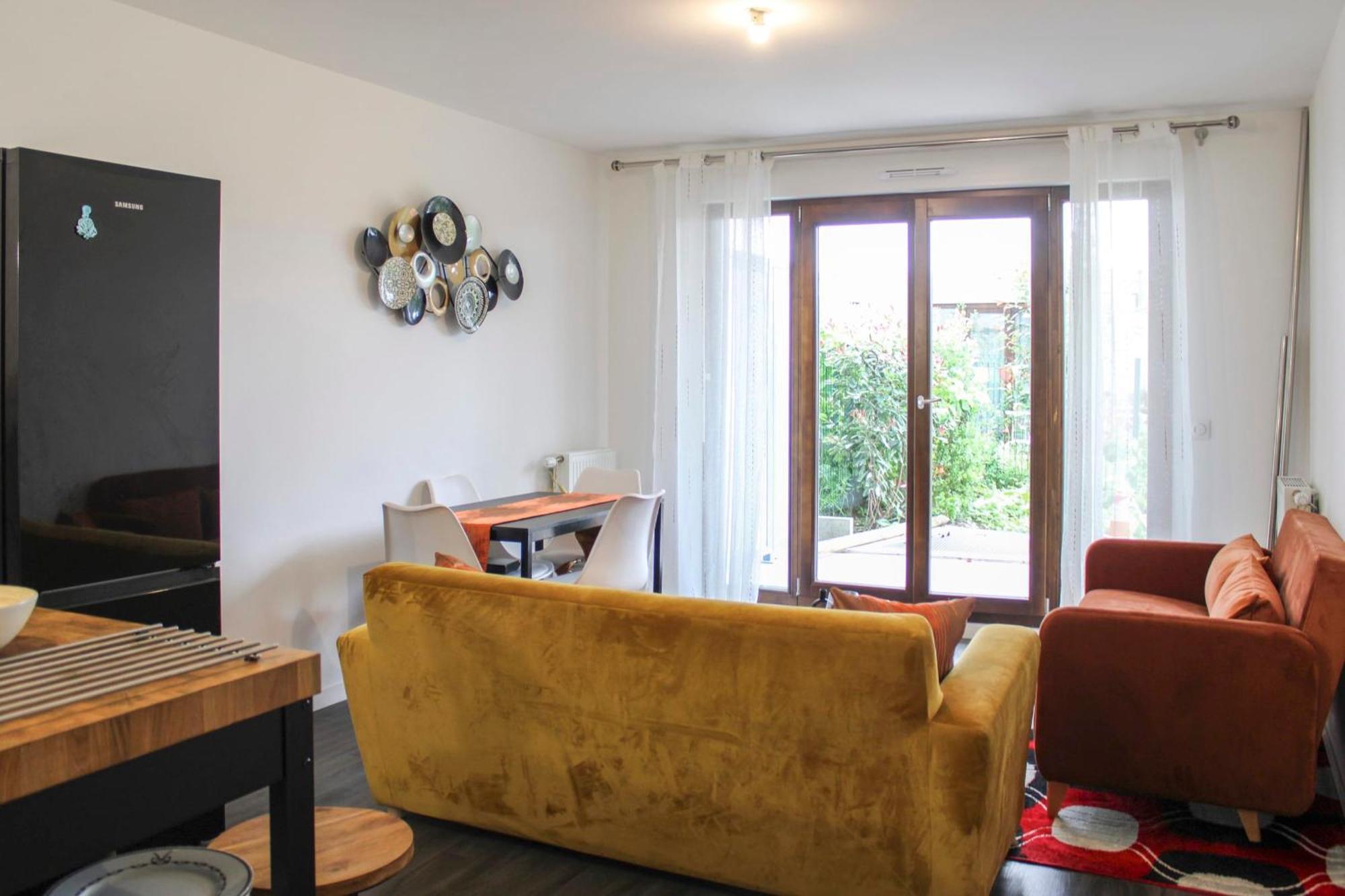 Apartamento Charming T2 Near The Basilica Of Saint-Denis Exterior foto